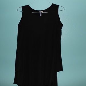 Alya dress with open shoulders